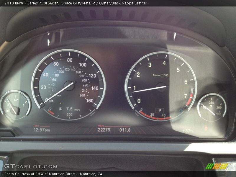 Space Gray Metallic / Oyster/Black Nappa Leather 2010 BMW 7 Series 750i Sedan
