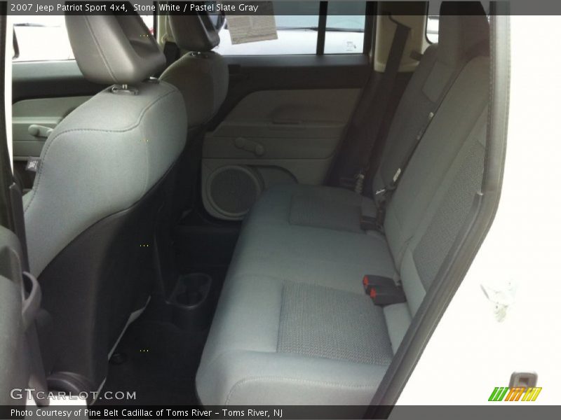 Stone White / Pastel Slate Gray 2007 Jeep Patriot Sport 4x4