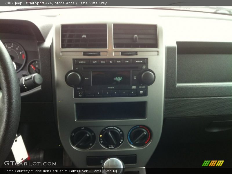 Stone White / Pastel Slate Gray 2007 Jeep Patriot Sport 4x4