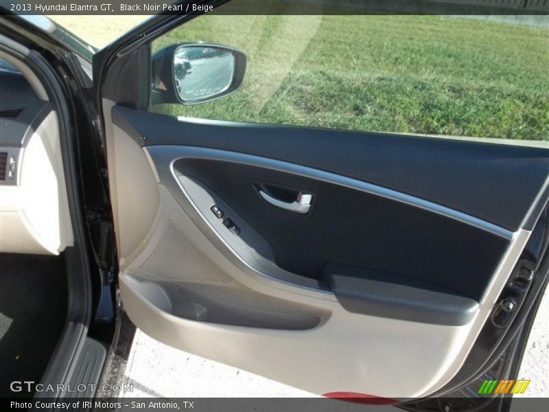 Black Noir Pearl / Beige 2013 Hyundai Elantra GT