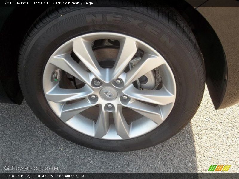 Black Noir Pearl / Beige 2013 Hyundai Elantra GT
