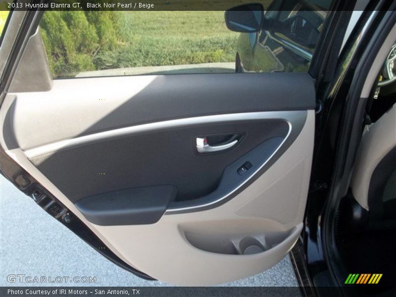 Black Noir Pearl / Beige 2013 Hyundai Elantra GT