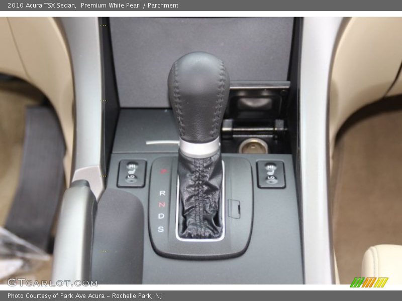 Premium White Pearl / Parchment 2010 Acura TSX Sedan