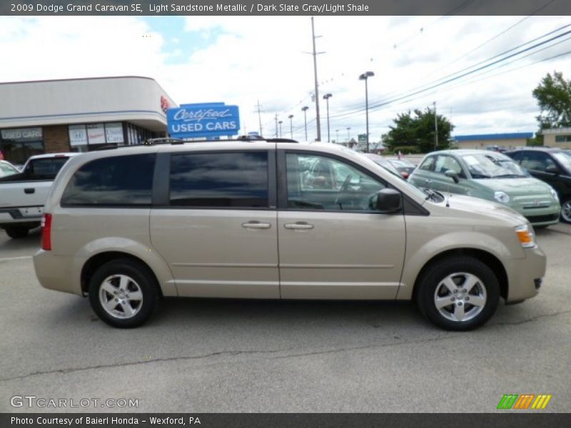 Light Sandstone Metallic / Dark Slate Gray/Light Shale 2009 Dodge Grand Caravan SE