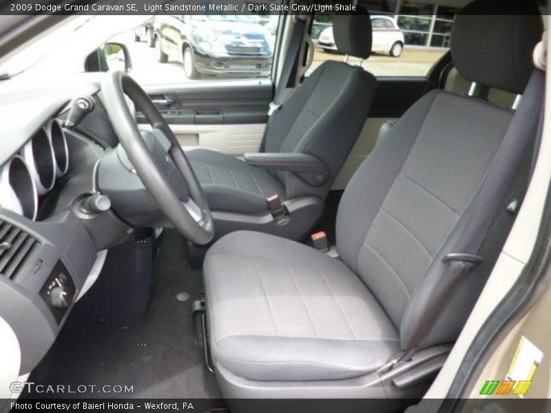 Light Sandstone Metallic / Dark Slate Gray/Light Shale 2009 Dodge Grand Caravan SE