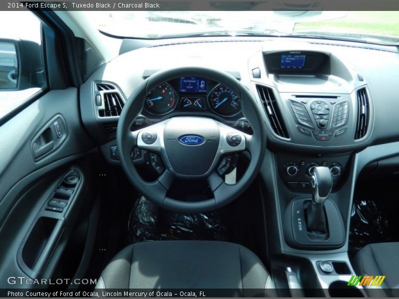 Tuxedo Black / Charcoal Black 2014 Ford Escape S