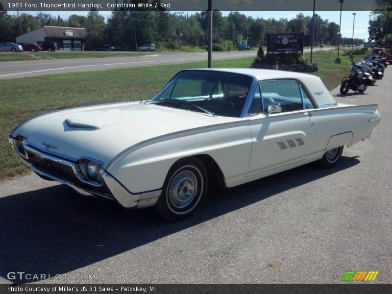 Front 3/4 View of 1963 Thunderbird Hardtop