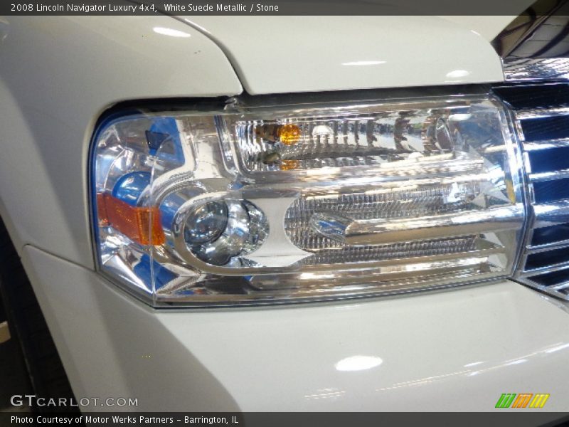 White Suede Metallic / Stone 2008 Lincoln Navigator Luxury 4x4