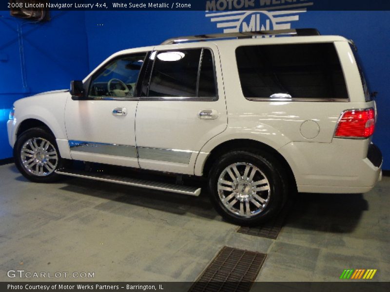 White Suede Metallic / Stone 2008 Lincoln Navigator Luxury 4x4