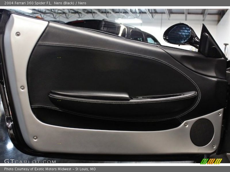 Door Panel of 2004 360 Spider F1