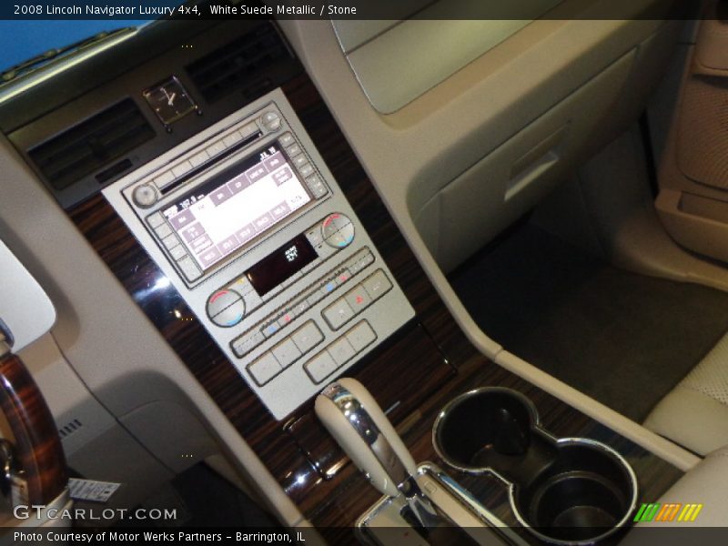 White Suede Metallic / Stone 2008 Lincoln Navigator Luxury 4x4