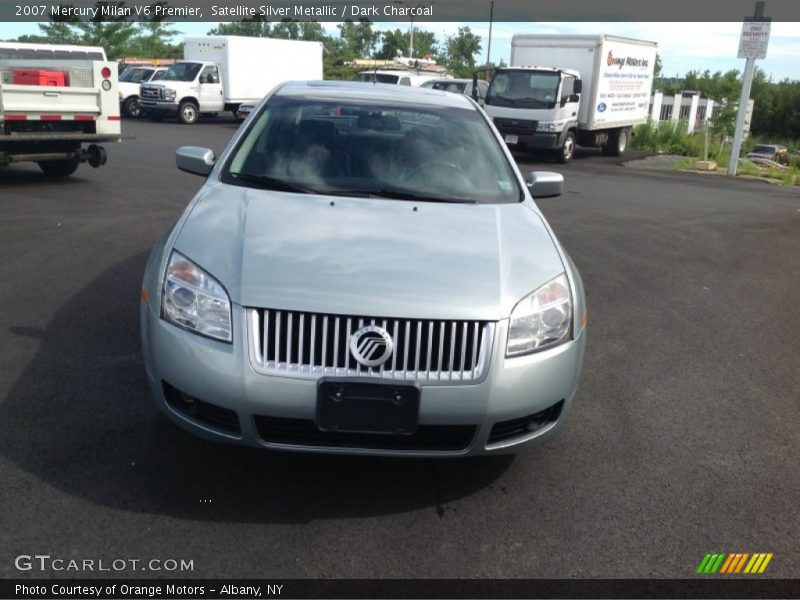 Satellite Silver Metallic / Dark Charcoal 2007 Mercury Milan V6 Premier