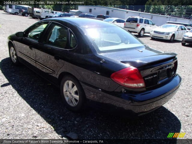 Black / Medium Parchment 2004 Ford Taurus SEL Sedan