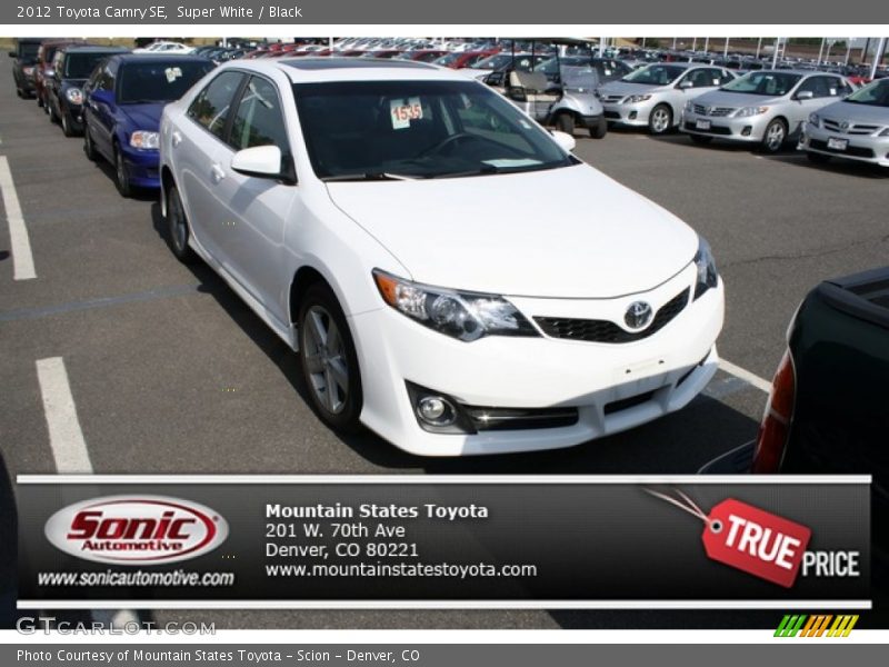 Super White / Black 2012 Toyota Camry SE