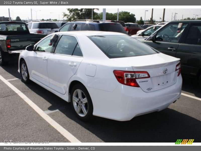 Super White / Black 2012 Toyota Camry SE