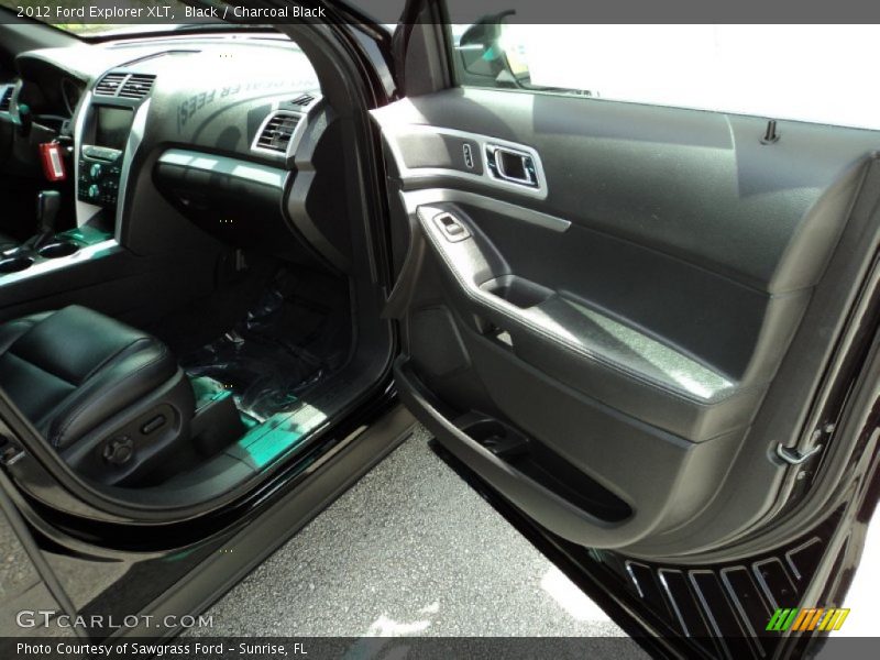 Black / Charcoal Black 2012 Ford Explorer XLT