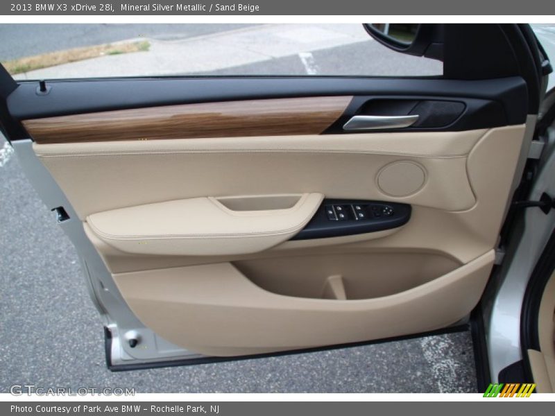 Mineral Silver Metallic / Sand Beige 2013 BMW X3 xDrive 28i
