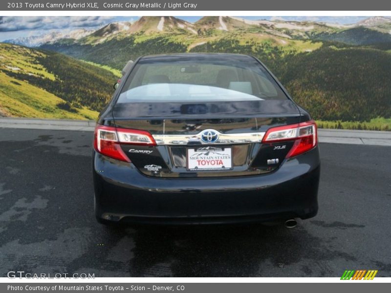 Cosmic Gray Metallic / Light Gray 2013 Toyota Camry Hybrid XLE