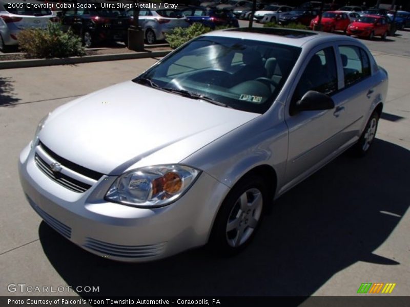 Ultra Silver Metallic / Gray 2005 Chevrolet Cobalt Sedan