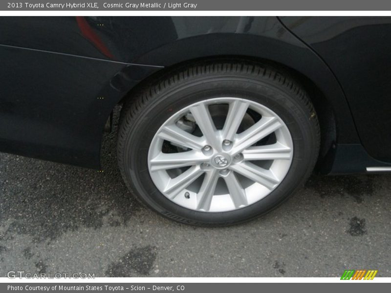 Cosmic Gray Metallic / Light Gray 2013 Toyota Camry Hybrid XLE
