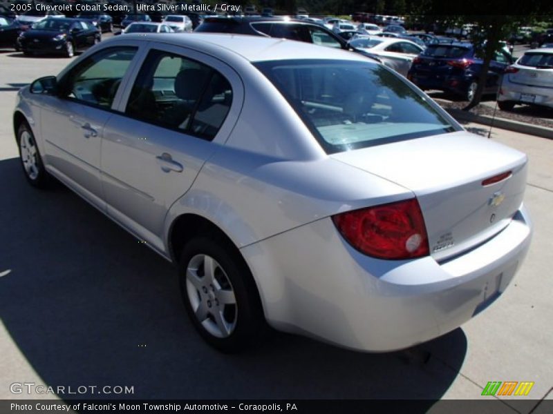 Ultra Silver Metallic / Gray 2005 Chevrolet Cobalt Sedan