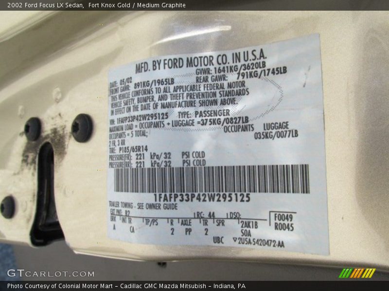 Fort Knox Gold / Medium Graphite 2002 Ford Focus LX Sedan