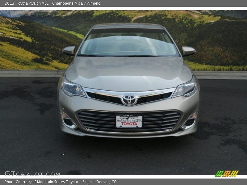 Champagne Mica / Almond 2013 Toyota Avalon XLE