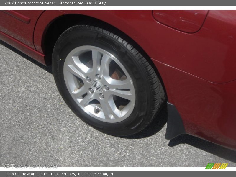 Moroccan Red Pearl / Gray 2007 Honda Accord SE Sedan