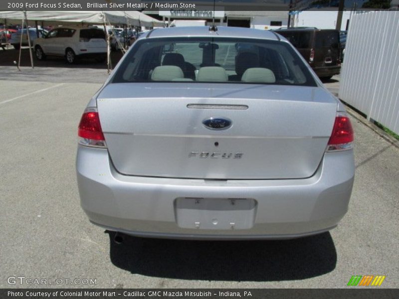 Brilliant Silver Metallic / Medium Stone 2009 Ford Focus S Sedan