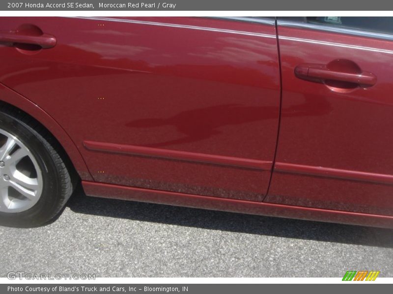 Moroccan Red Pearl / Gray 2007 Honda Accord SE Sedan