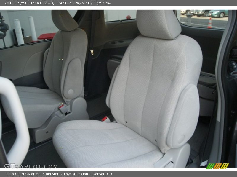 Predawn Gray Mica / Light Gray 2013 Toyota Sienna LE AWD