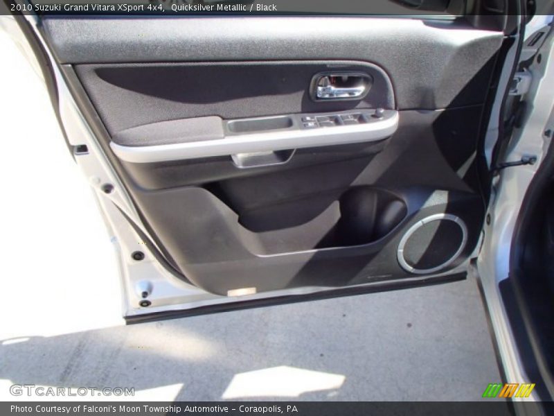 Quicksilver Metallic / Black 2010 Suzuki Grand Vitara XSport 4x4