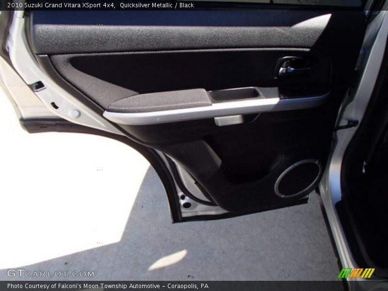 Quicksilver Metallic / Black 2010 Suzuki Grand Vitara XSport 4x4