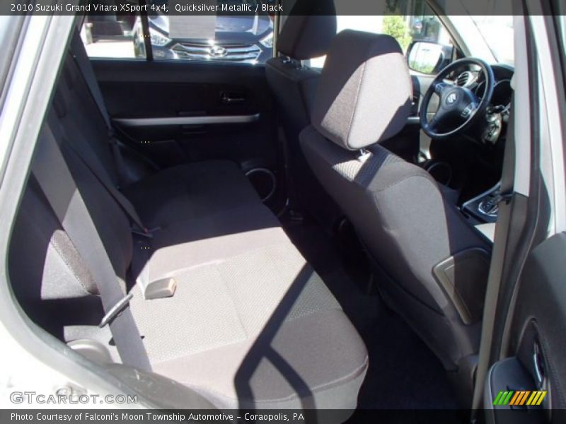 Quicksilver Metallic / Black 2010 Suzuki Grand Vitara XSport 4x4