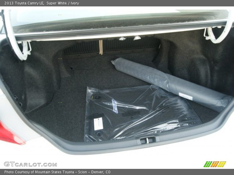 Super White / Ivory 2013 Toyota Camry LE
