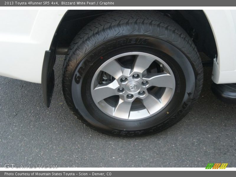 Blizzard White Pearl / Graphite 2013 Toyota 4Runner SR5 4x4
