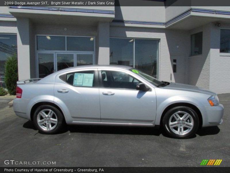 Bright Silver Metallic / Dark Slate Gray 2009 Dodge Avenger SXT