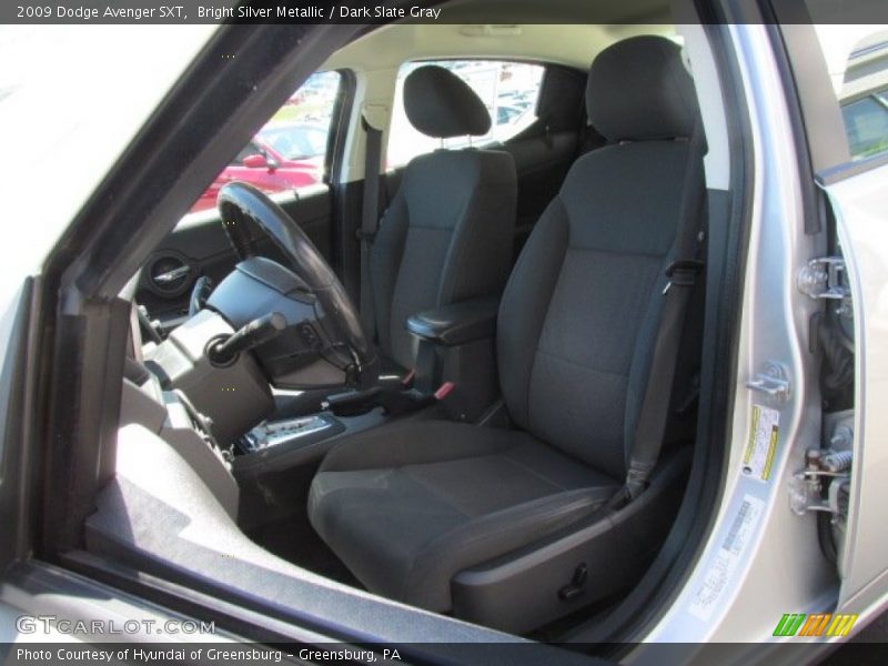 Bright Silver Metallic / Dark Slate Gray 2009 Dodge Avenger SXT