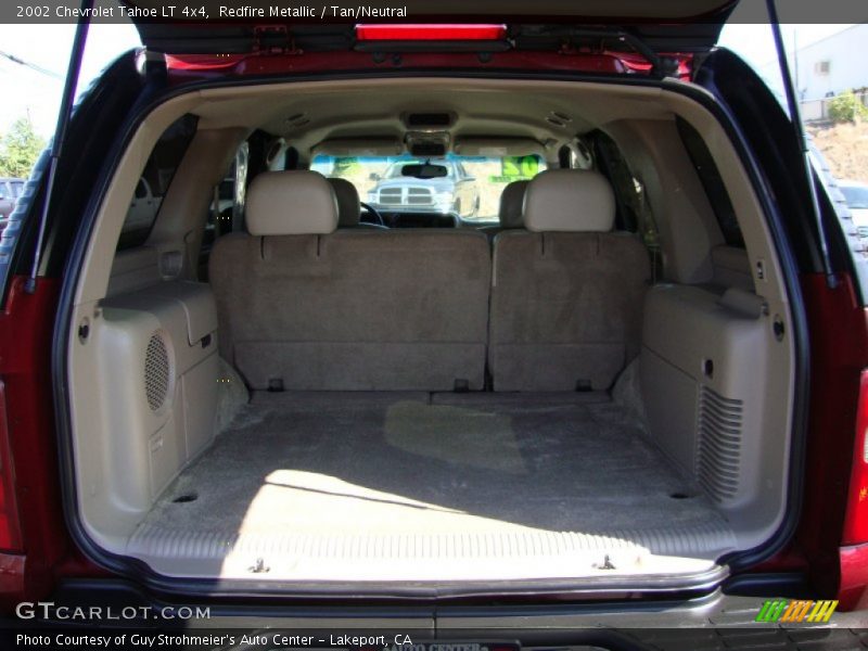 Redfire Metallic / Tan/Neutral 2002 Chevrolet Tahoe LT 4x4