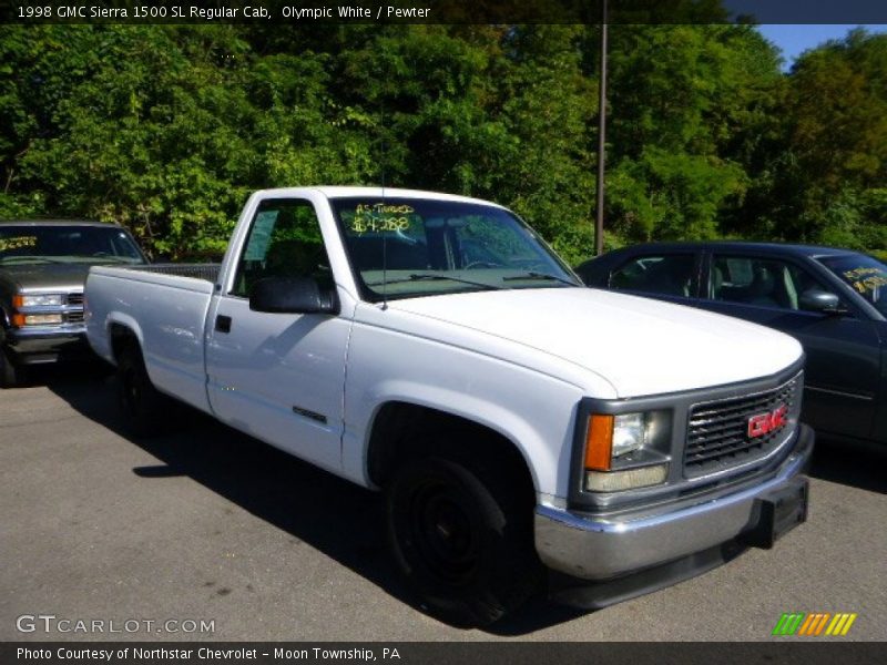 Olympic White / Pewter 1998 GMC Sierra 1500 SL Regular Cab
