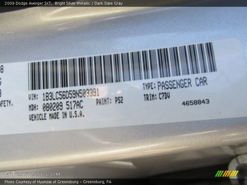 Bright Silver Metallic / Dark Slate Gray 2009 Dodge Avenger SXT
