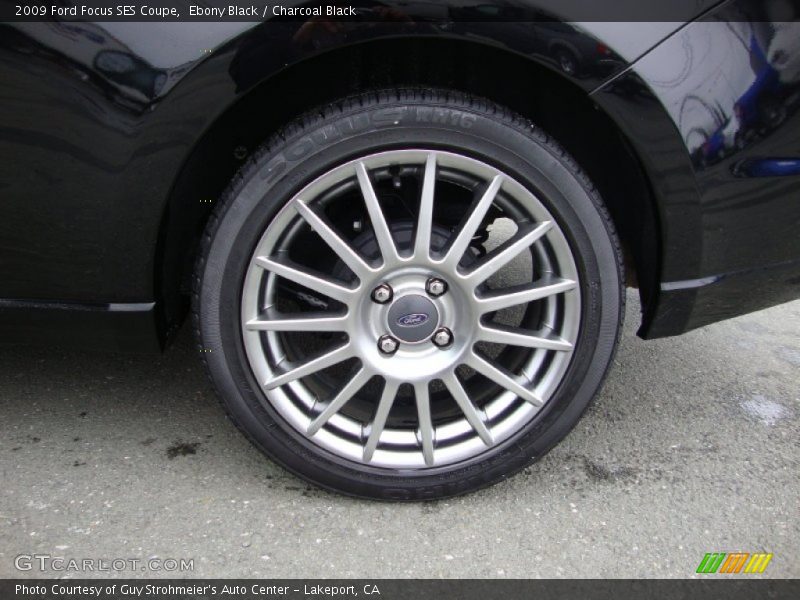Ebony Black / Charcoal Black 2009 Ford Focus SES Coupe