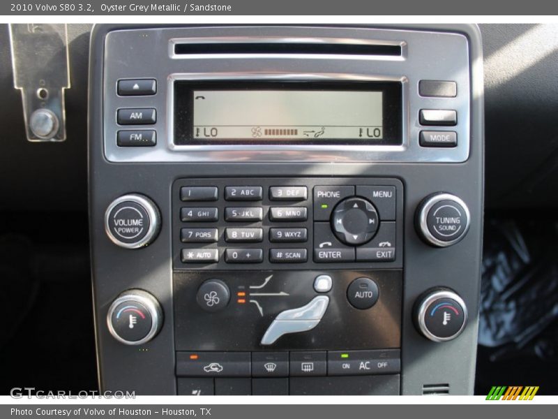 Oyster Grey Metallic / Sandstone 2010 Volvo S80 3.2