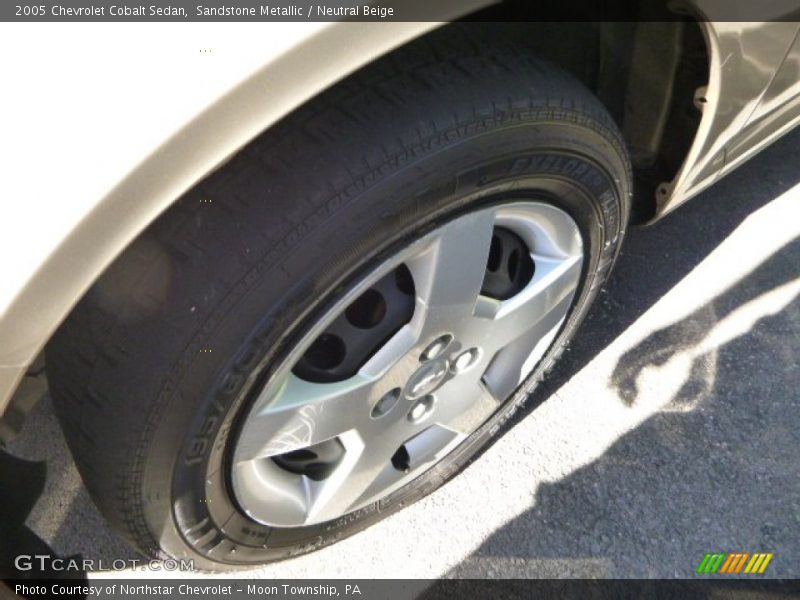 Sandstone Metallic / Neutral Beige 2005 Chevrolet Cobalt Sedan