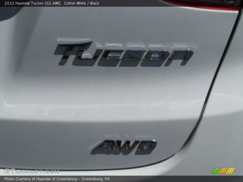 Cotton White / Black 2013 Hyundai Tucson GLS AWD