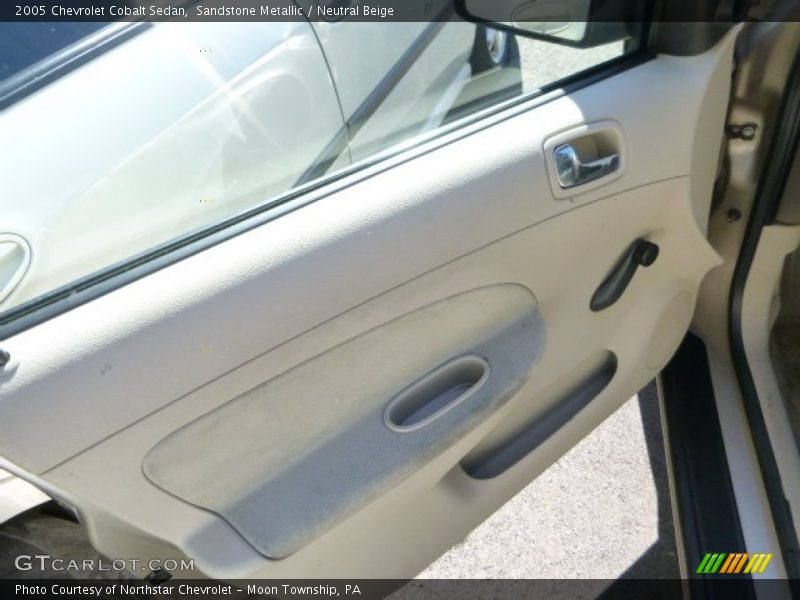 Sandstone Metallic / Neutral Beige 2005 Chevrolet Cobalt Sedan