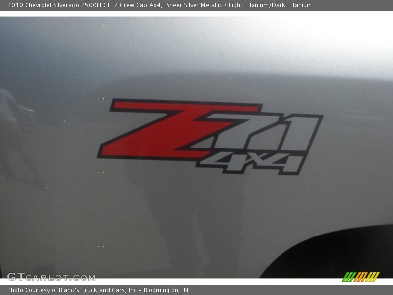 Sheer Silver Metallic / Light Titanium/Dark Titanium 2010 Chevrolet Silverado 2500HD LTZ Crew Cab 4x4