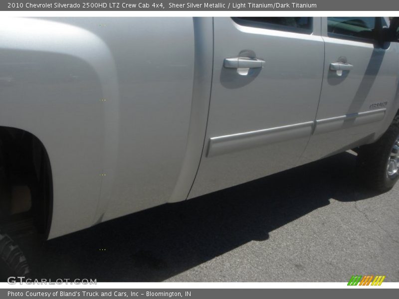 Sheer Silver Metallic / Light Titanium/Dark Titanium 2010 Chevrolet Silverado 2500HD LTZ Crew Cab 4x4