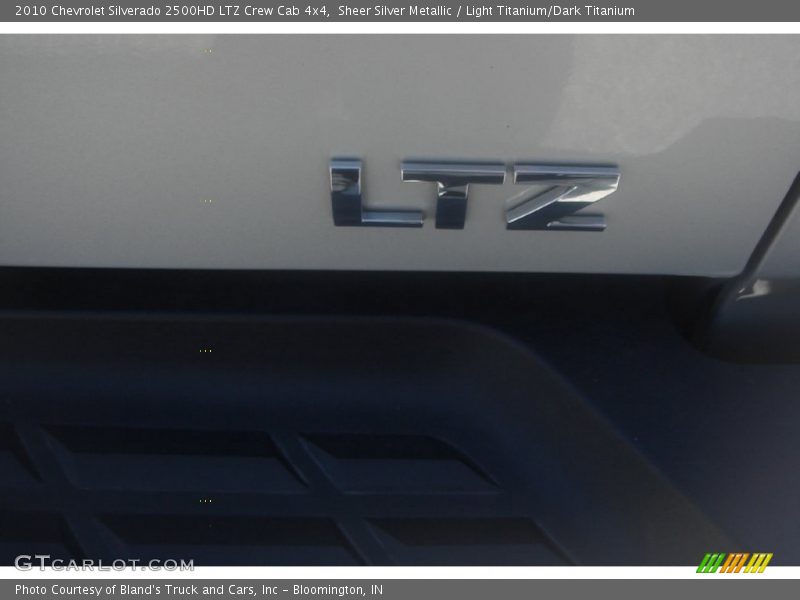 Sheer Silver Metallic / Light Titanium/Dark Titanium 2010 Chevrolet Silverado 2500HD LTZ Crew Cab 4x4