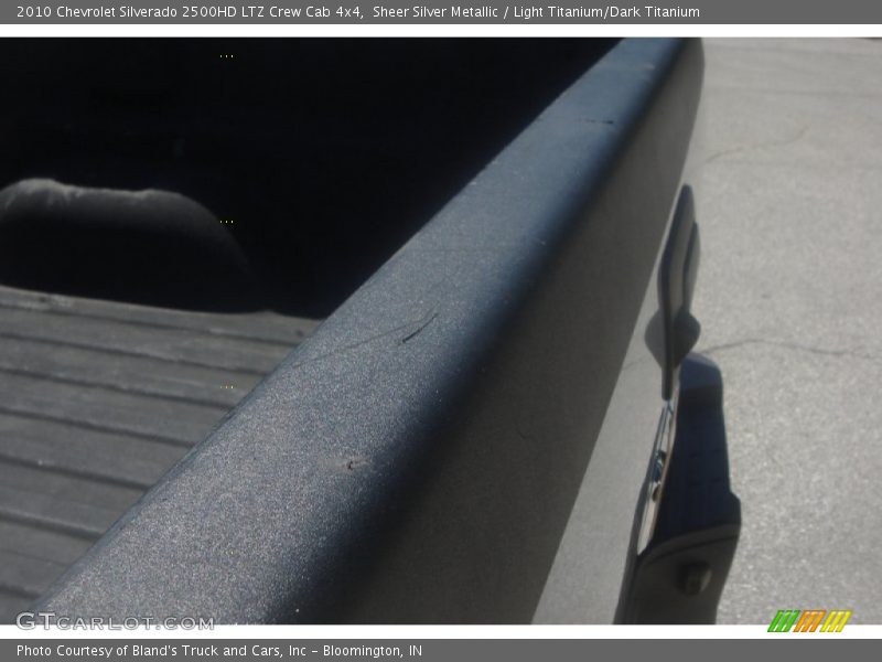 Sheer Silver Metallic / Light Titanium/Dark Titanium 2010 Chevrolet Silverado 2500HD LTZ Crew Cab 4x4